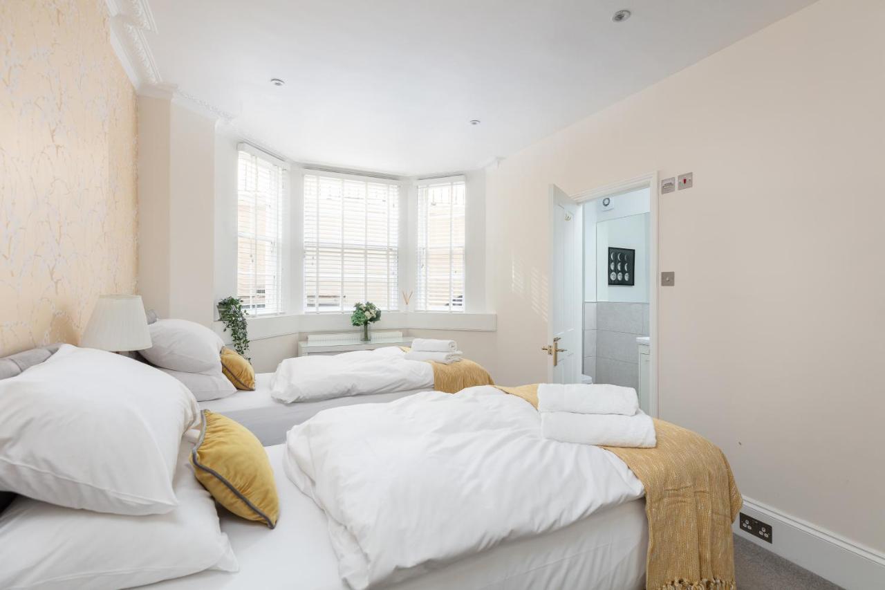 5 Bedroom Magnificent Georgian Townhouse- City Centre Bath Extérieur photo