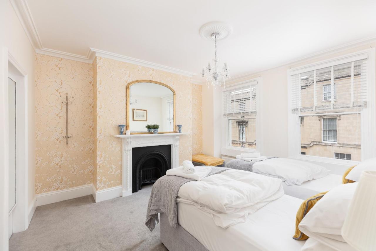 5 Bedroom Magnificent Georgian Townhouse- City Centre Bath Extérieur photo