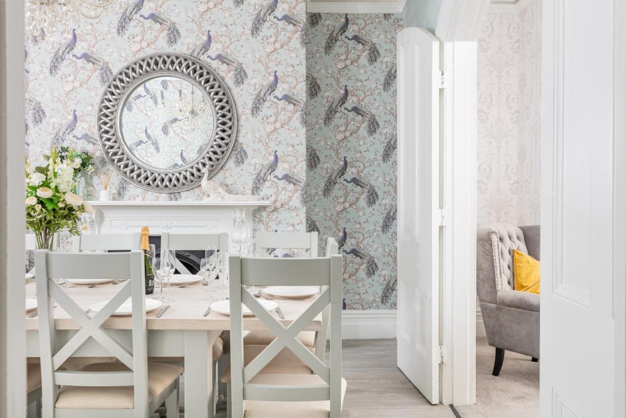 5 Bedroom Magnificent Georgian Townhouse- City Centre Bath Extérieur photo